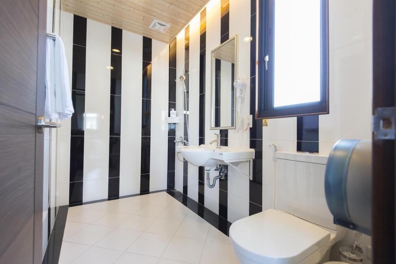 東立方旅宿-East Cube B&B Donggang Buitenkant foto